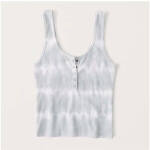 ABERCROMBIE Ribbed Henley Cropped Tank NWT